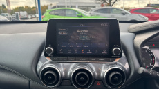 Nissan Juke 1.0 DiG-T Tekna 5dr DCT Petrol Hatchback